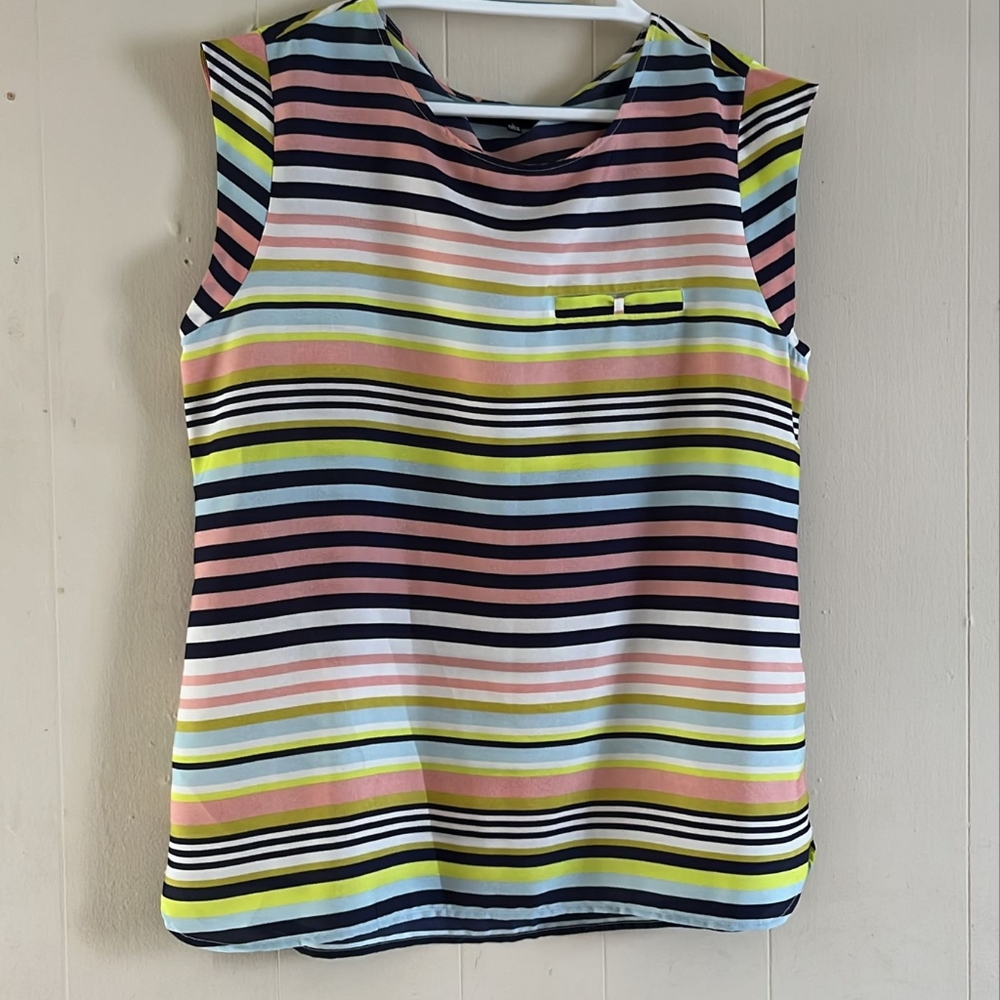 The Limited White and Green Sleeveless Boxy Blouse